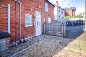 Photo 17- click for photo gallery